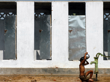 Access to loos: Amartya Sen's views fail the smell test Access to loos: Amartya Sen's views fail the smell test