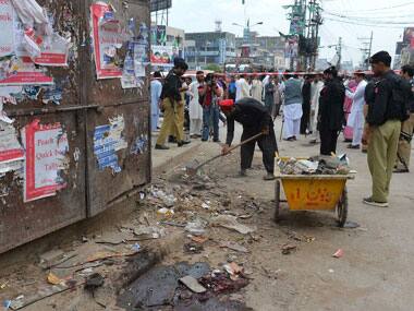 10 killed in two separate blasts in Pakistan