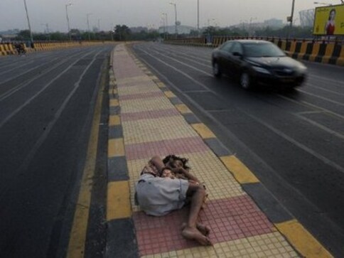 Why does UPA want to feed 67% if only 22% of India is poor? Why does UPA want to feed 67% if only 22% of India is poor?