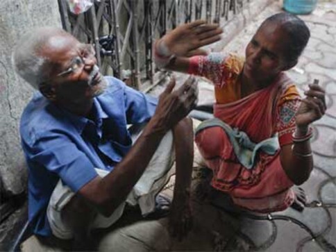 Required: A new poverty line that shows 67% of India is poor Required: A new poverty line that shows 67% of India is poor