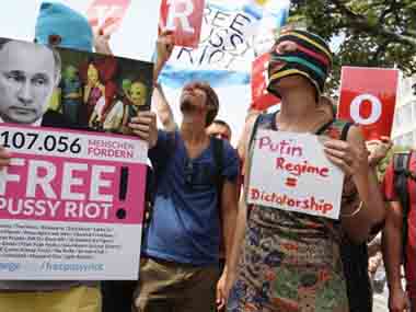 Pussy Riot takes aim at Russia's oil industry in new video Pussy Riot takes aim at Russia's oil industry in new video