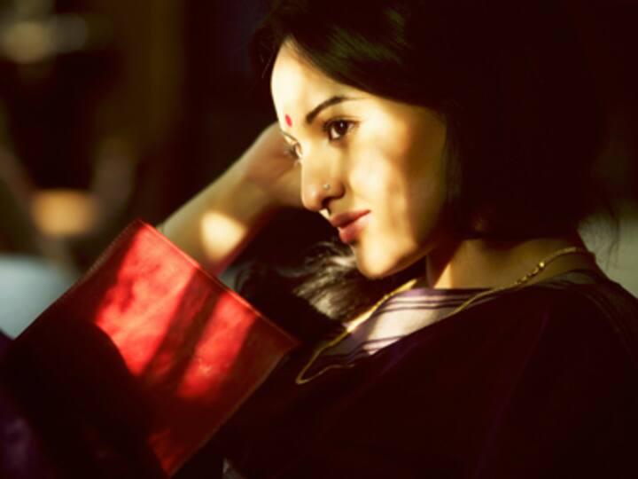 Sonakshi Sinha promotes Lootera despite stomach infection 