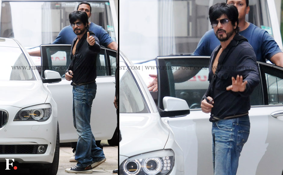 Photos: SRK, Karan Johar visit Hrithik Roshan after his brain surgery Photos: SRK, Karan Johar visit Hrithik Roshan after his brain surgery