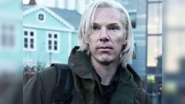 Watch Benedict Cumberbatch play Assange in 'The Fifth Estate' trailer