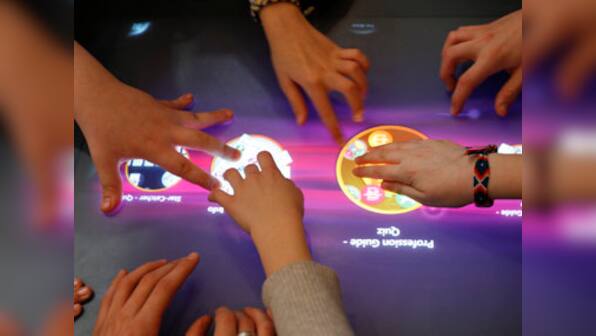 Researchers develop e-skin that will 'revolutionise touch'