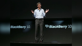 BlackBerry considering putting itself up for sale 
