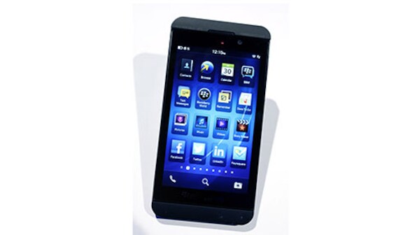 Photos of BlackBerry's next device Z30, 'slider' Z15 leaked online: report 