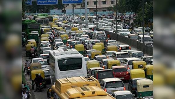 Waterlogging and traffic jams in Delhi after heavy rains 