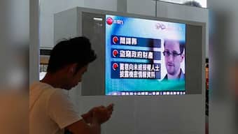 Snowden finally leaves Moscow airport, gets temporary asylum in Russia