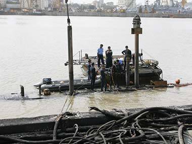 INS Sindhurakshak: Hope fades as divers struggle to find missing sailors 