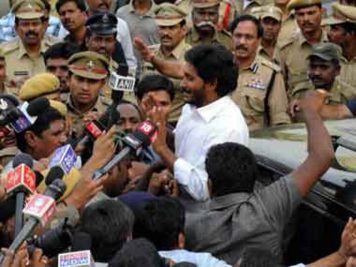 Telangana: What Jagan and mother did, was only logical