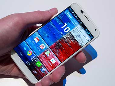 How Google's Moto X phone compares with S4, iPhone 5, HTC One How Google's Moto X phone compares with S4, iPhone 5, HTC One