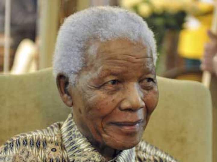 Mandela's health improving 'slowly but steadily', says presidency