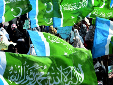 US evacuates diplomats out of Lahore after threat to consulate US evacuates diplomats out of Lahore after threat to consulate