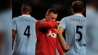 Man Utd 'immediately reject' Chelsea's £25 million bid for Wayne Rooney 