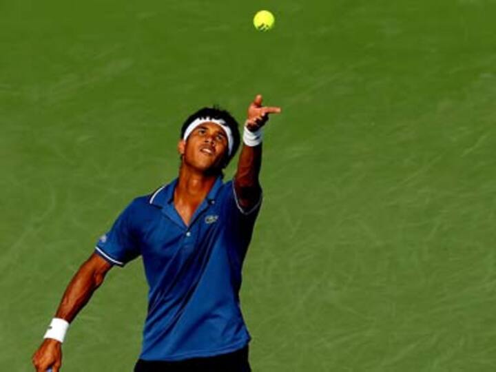 Sodmev battles past Ward into US Open main draw