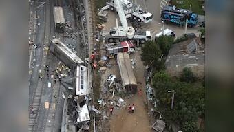 Spain train crash: Driver given three signals to slow down