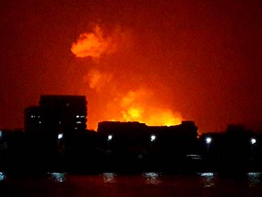 Rescue efforts to save 18 trapped in Sindhu Rakshak submarine Rescue efforts to save 18 trapped in Sindhu Rakshak submarine