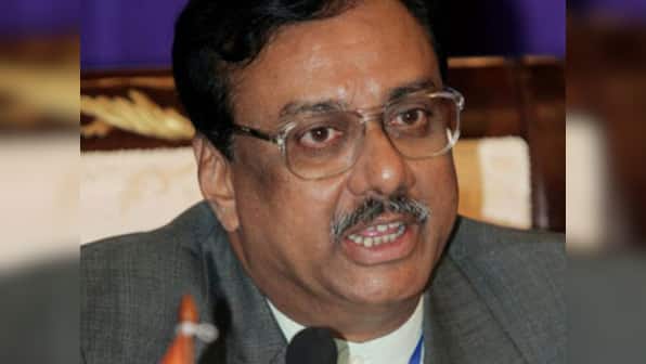 Tamil Nadu Cong chief rushes to Delhi after angry Chidambaram complains to Rahul