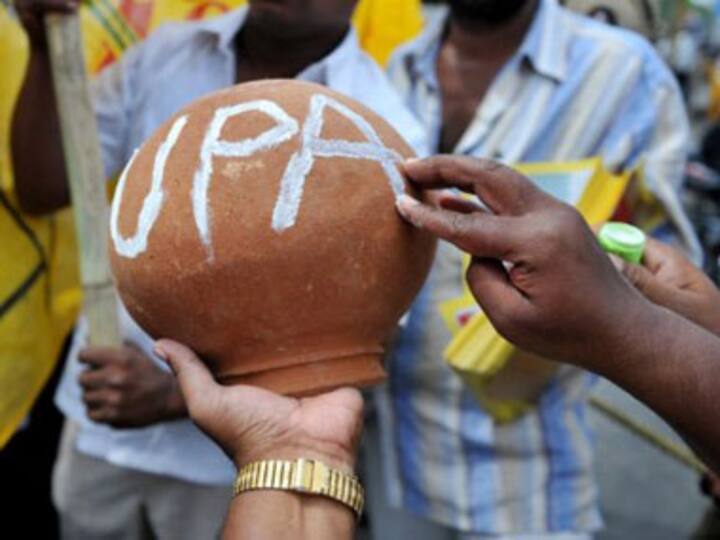 Defenders of UPA's policies are running out of ammo