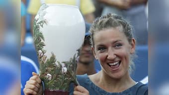 Victoria Azarenka stuns Serena Williams in Cincinnati final