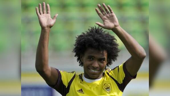 Work permit in hand, Willian joins Chelsea