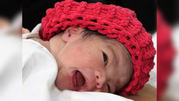 Miffed with girlfriend, man puts her baby on sale for $100