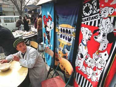 Chinese hotel under fire for cleaning teacups, toilets with bath towels