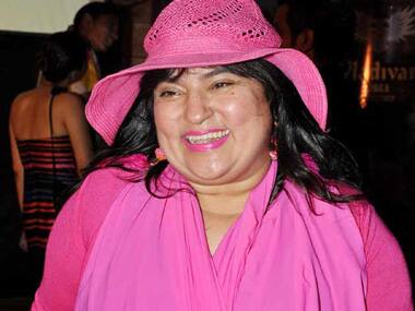 Man arrested for threatening tv actress Dolly Bindra 