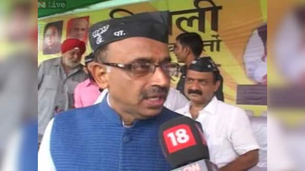 Delhi BJP: Top leaders say they are united, Harsh Vardhan skips meet 