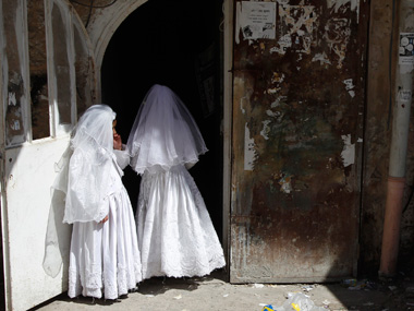 How 'spoon trick' is saving UK teenagers from forced marriages  How 'spoon trick' is saving UK teenagers from forced marriages