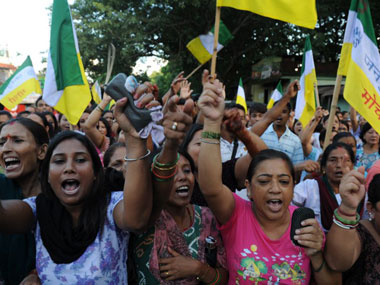 Gorkhaland agitation, Day 41: Ban on internet services extended till 4 August Gorkhaland agitation, Day 41: Ban on internet services extended till 4 August