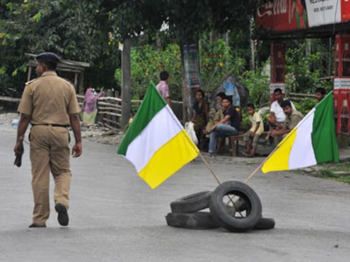 Darjeeling blast: North Bengal police stations on high alert, issued new weapons