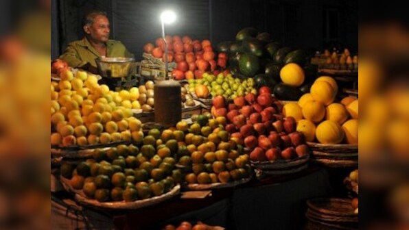 Research draws big question mark on whether to eat fruit or not, says excessive consumption causes liver to store more fat