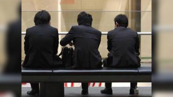 Job applicants interviewed through video seen as 'less likeable': study 