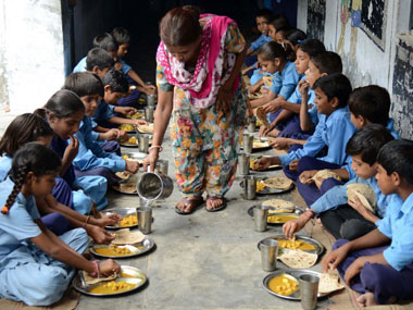 447 NGOs involved in mid-day meal scheme: Government 447 NGOs involved in mid-day meal scheme: Government