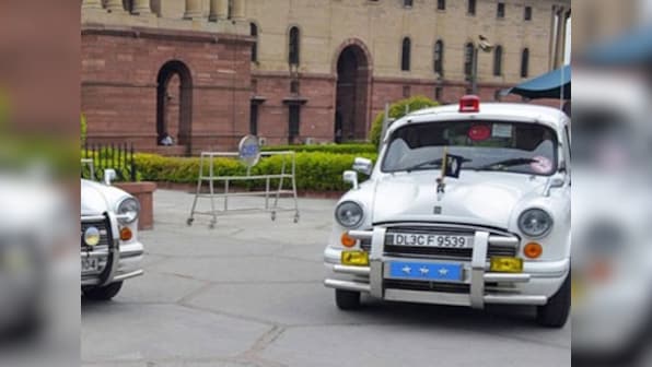 Misuse of red beacons and sirens on govt cars a 'menace to society': SC