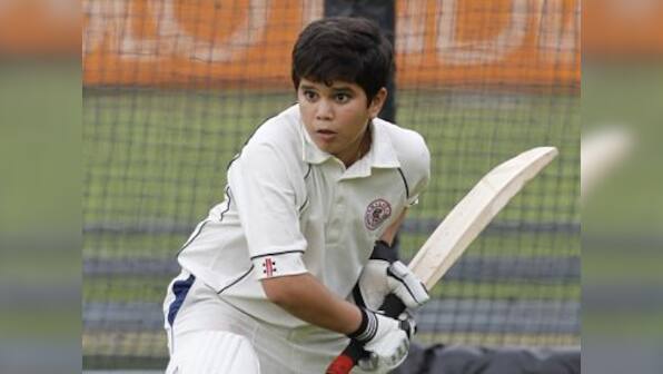 Arjun Tendulkar makes his Kanga debut; photographers get snap happy
