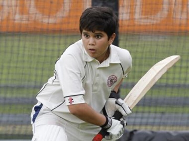 Arjun Tendulkar makes his Kanga debut; photographers get snap happy