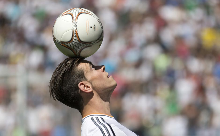 Images: Gareth Bale unveiled as world's most expensive football player Images: Gareth Bale unveiled as world's most expensive football player