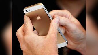 Apple launches 'Gold' iPhone 5s and colourful iPhone 5C