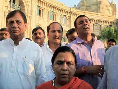 Muzaffarnagar riots: BJP MLAs to surrender, corner Akhilesh Muzaffarnagar riots: BJP MLAs to surrender, corner Akhilesh