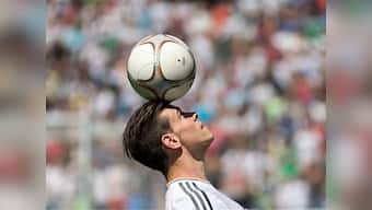 When Gareth Bale was banned from using his left foot...