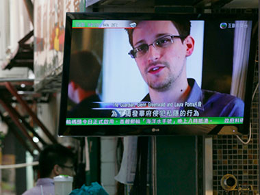 Background of Alexis, Snowden was checked by same firm Background of Alexis, Snowden was checked by same firm
