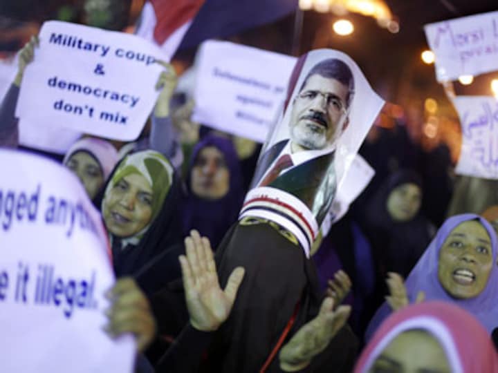 Egypt: Morsi supporters protest across country, country on alert
