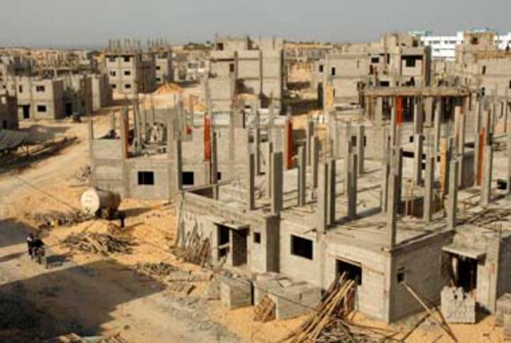 Egyptian military building buffer zone with Gaza: Hamas