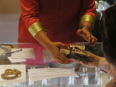 Gold loans: "Free-market" Rajan shows his true colours Gold loans: "Free-market" Rajan shows his true colours