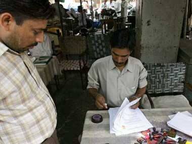 Govt proposes online filing of performance reports for IAS officers