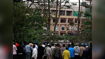 More explosions, gunfire heard inside Nairobi's Westgate mall