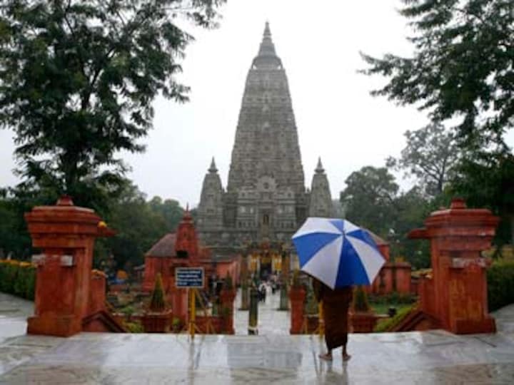 SC seeks Centre, Bihar govt response to PIL on Mahabodhi temple